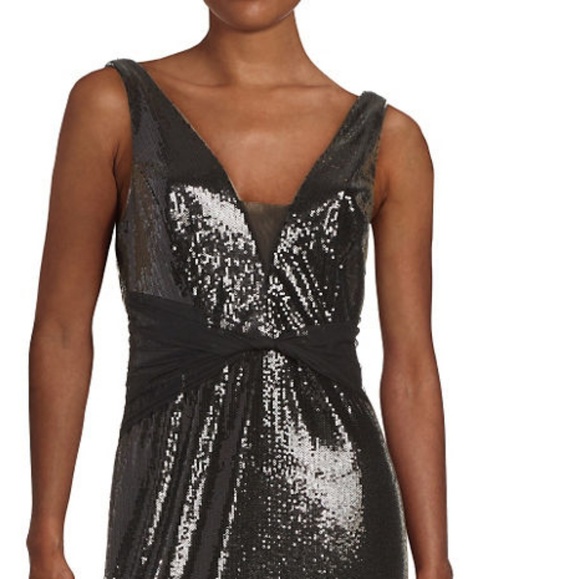 Vera Wang  V Neck Sequin Gown - Picture 3 of 8